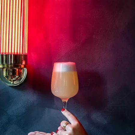 Отель Montebelo Vista Alegre Chiado 5*